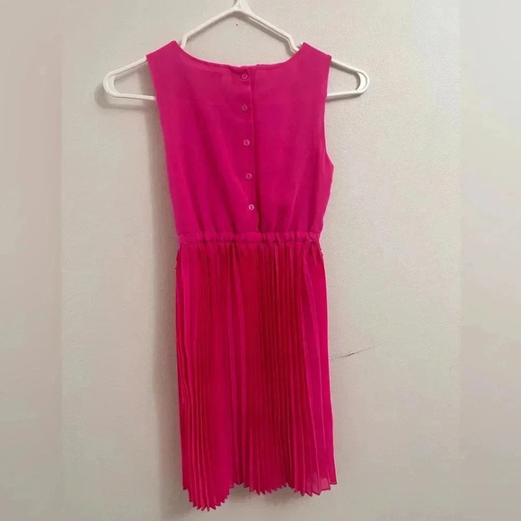 2 for $20 GIRLS SUMMER  DRESS - Picture 2 of 9